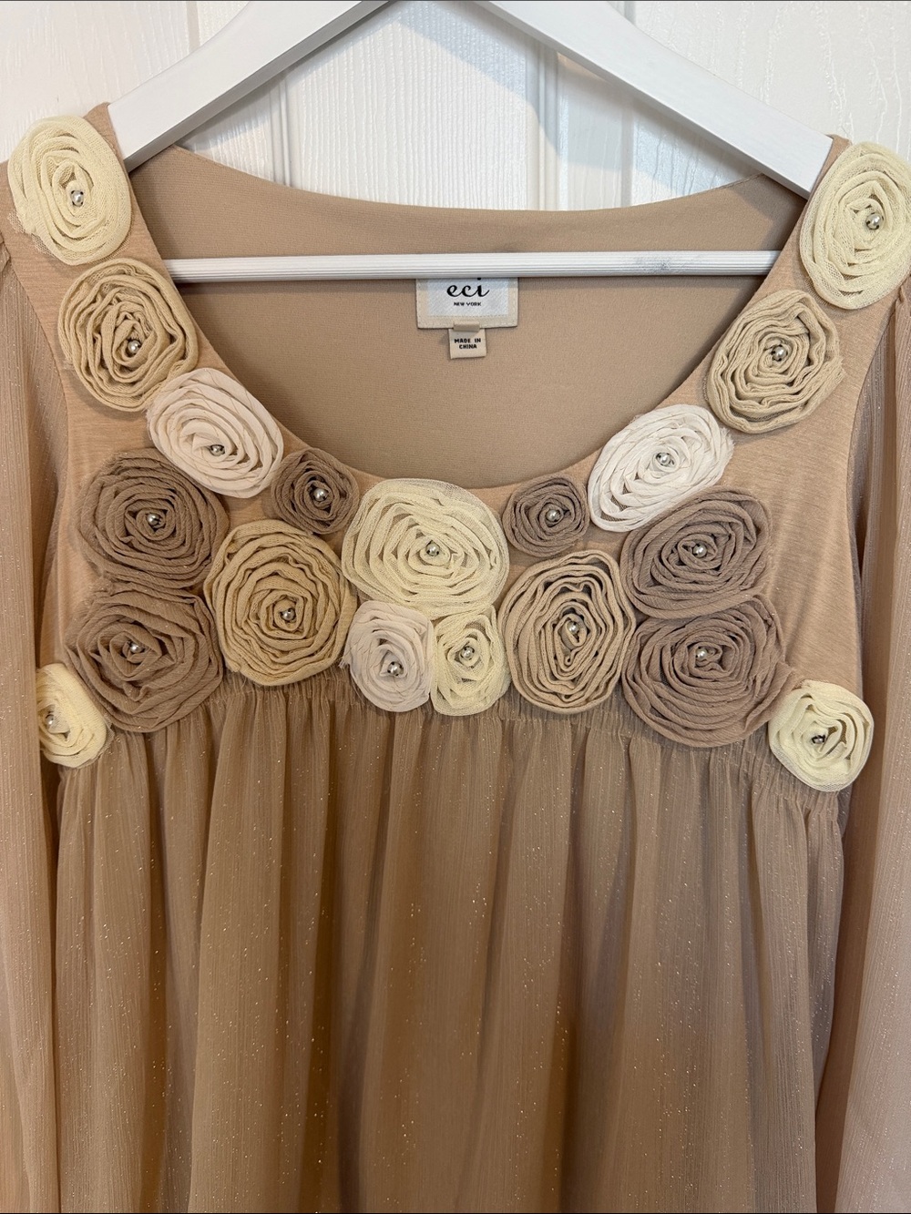 ECI New York Beige 3D Floral Rosette Babydoll Blouse Vintage Y2K boho size M - Picture 11 of 11